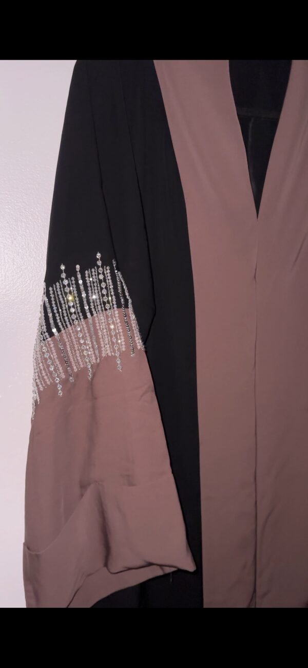 Classic Black Closed Abaya with Mauve-Brown Accents - Image 3