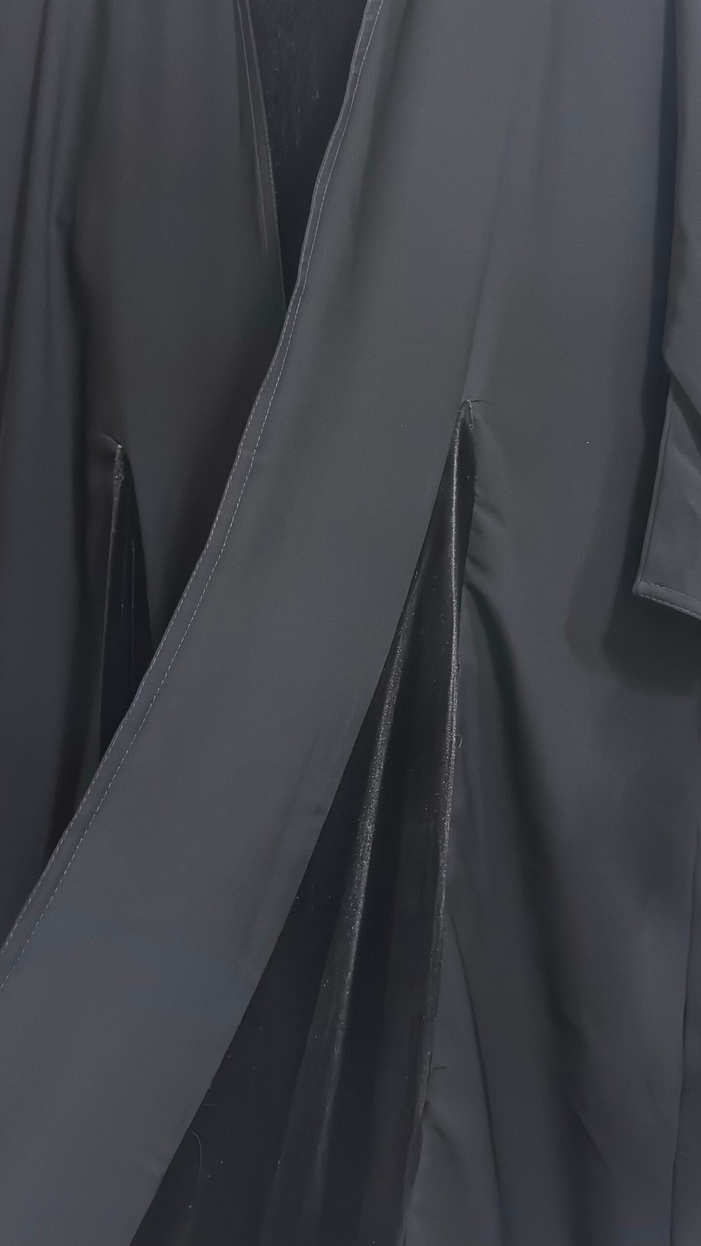 ELARA 4 Piece Set - Black - Image 4