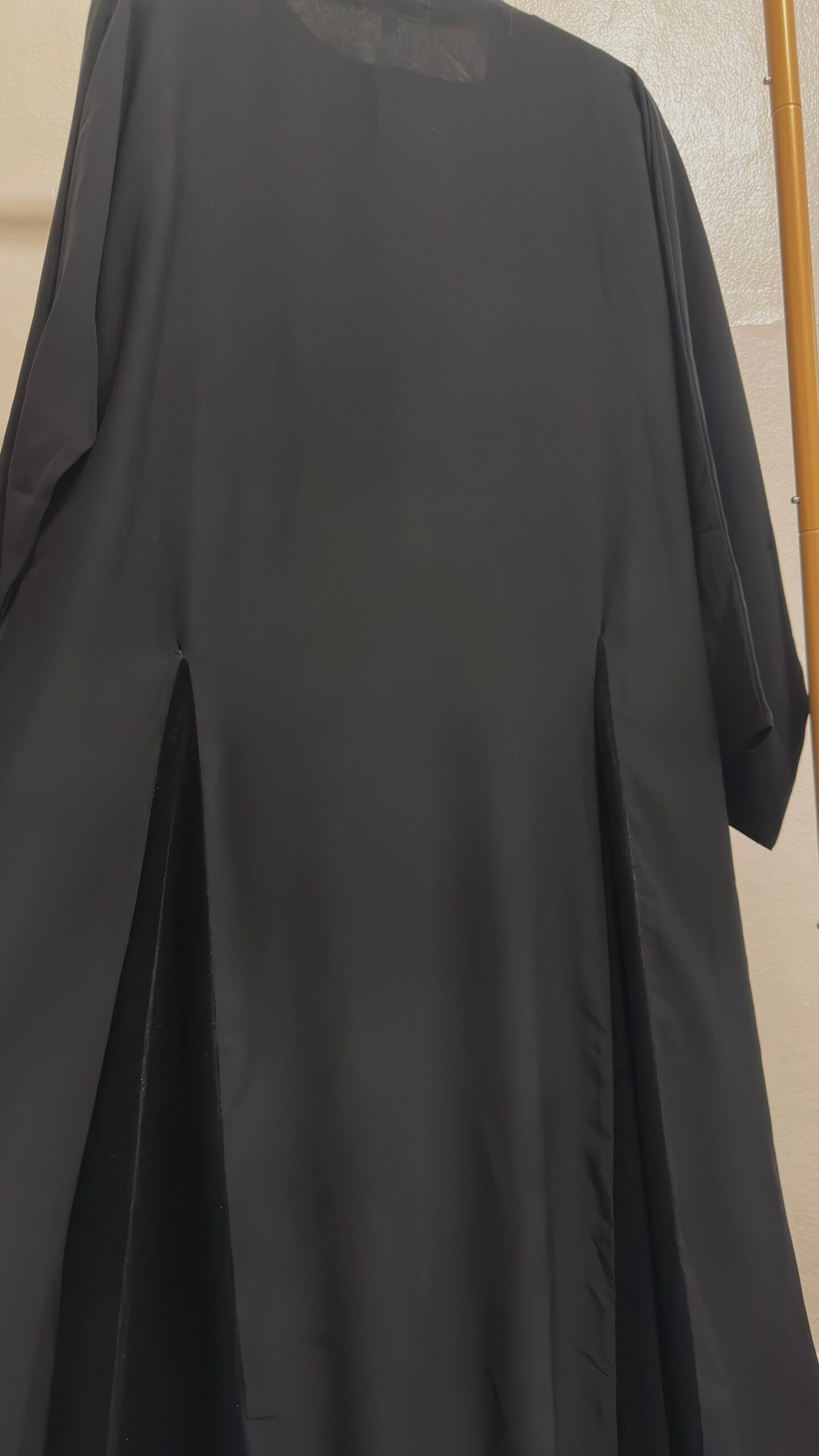 ELARA 4 Piece Set - Black - Image 6