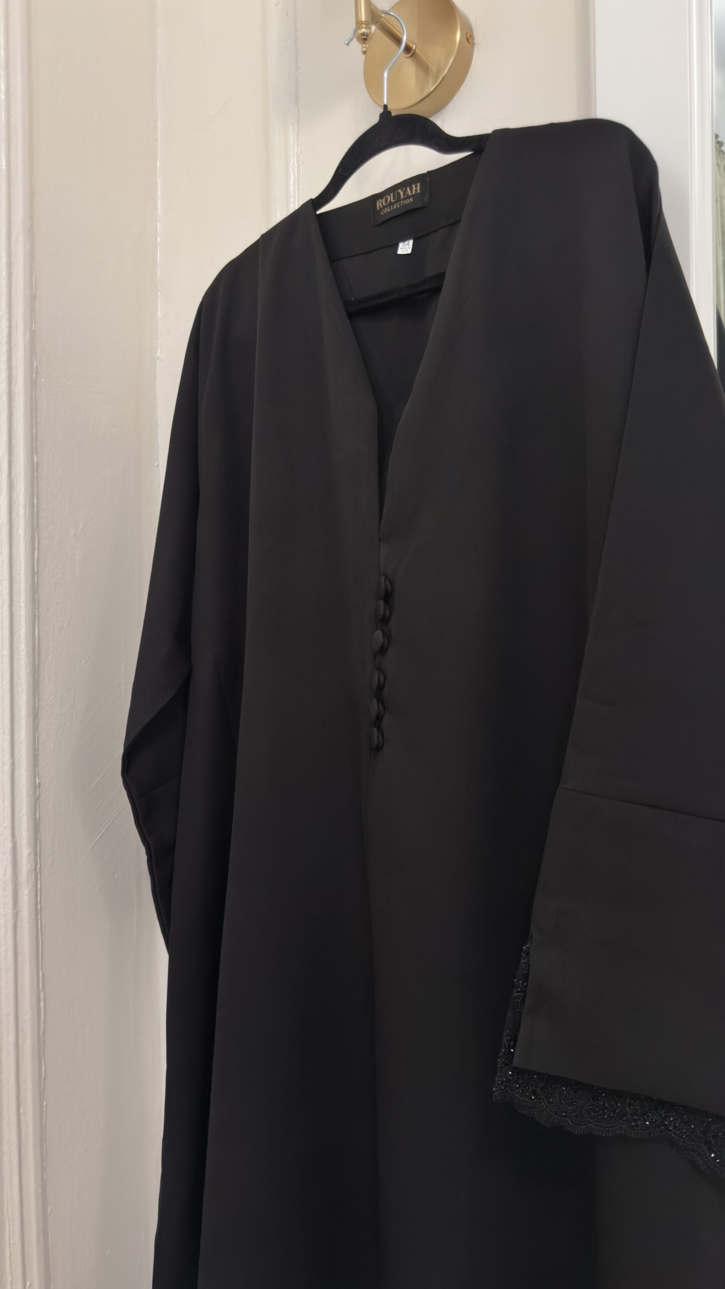 ZAYNA - Closed Abaya with Lace Accents - Black
