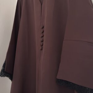 ZAYNA - Closed Abaya with Lace Accents - Brown