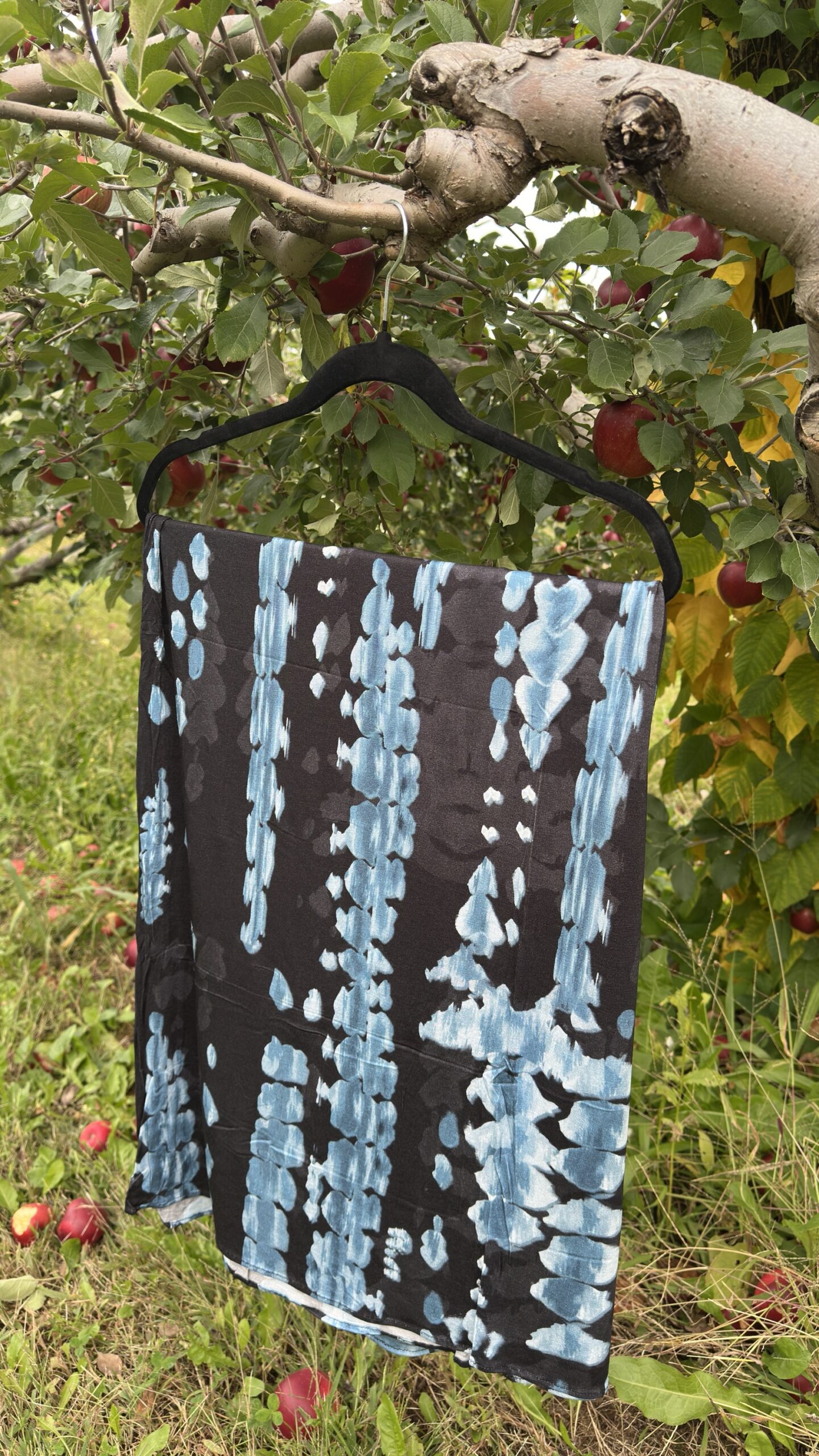 Indigo Print Jersey Hijab